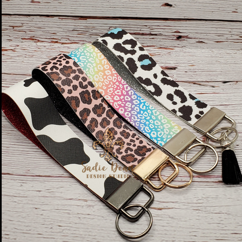 Wholesale 6 KEY FOB Wristlet- Wrist Keychain- Womens Gift Under 10 – Sweet  Sparrow Design